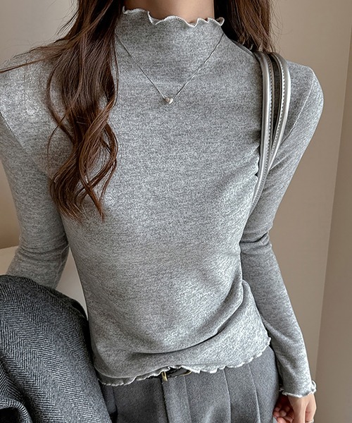 Doux Belle(ドゥーベル)の「スカラップハイネックリブカットソー(Tシャツ/カットソー・レディース・ベージュ/ダークグレー/モカ/ライトグレー/ブラック/オフホワイト・MEDIUM/LARGE)」の13枚目の写真
