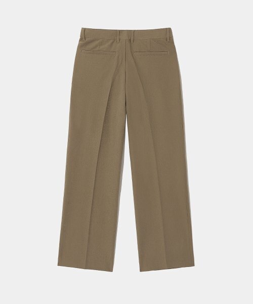 MAISON MINED（メゾンミネド）の「SAINT TWO TUCK WIDE PANTS BEIGE（スラックス・メンズ・その他・SMALL/MEDIUM/LARGE）」の8枚目の写真