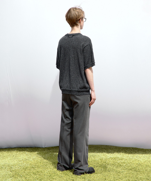 MAISON MINED（メゾンミネド）の「SAINT TWO TUCK WIDE PANTS BEIGE（スラックス・メンズ・その他・SMALL/MEDIUM/LARGE）」の19枚目の写真
