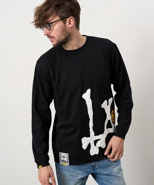 STUD MUFFIN(スタッドマフィン)の「mlt5685- 5.6ozコットン天竺 ボーンLAフォームプリント LS Tシャツ(624-02899)(Tシャツ/カットソー・メンズ・ブラック/チャコールグレー/ホワイト・2/3/4)」の3枚目の写真