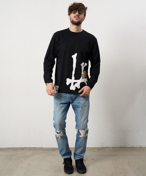 STUD MUFFIN(スタッドマフィン)の「mlt5685- 5.6ozコットン天竺 ボーンLAフォームプリント LS Tシャツ(624-02899)(Tシャツ/カットソー・メンズ・ブラック/チャコールグレー/ホワイト・2/3/4)」の11枚目の写真