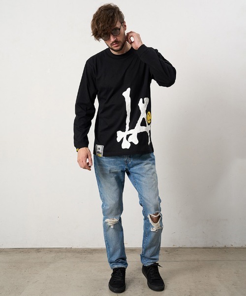 STUD MUFFIN(スタッドマフィン)の「mlt5685- 5.6ozコットン天竺 ボーンLAフォームプリント LS Tシャツ(624-02899)(Tシャツ/カットソー・メンズ・ブラック/チャコールグレー/ホワイト・2/3/4)」の13枚目の写真