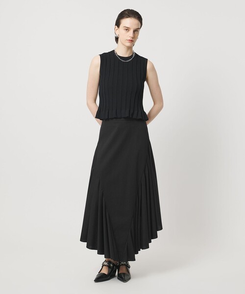 ASTRAET（アストラット）の「＜ASTRAET＞コンビ タック フレアースカート（スカート・レディース・ブラック/ダークグレー・1/0/2）」の3枚目の写真