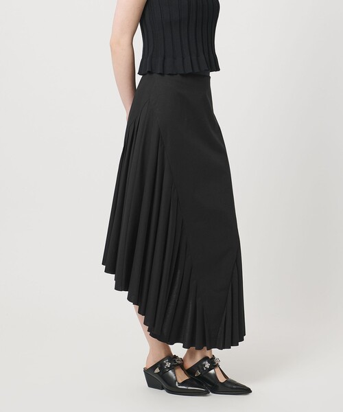 ASTRAET（アストラット）の「＜ASTRAET＞コンビ タック フレアースカート（スカート・レディース・ブラック/ダークグレー・1/0/2）」の4枚目の写真