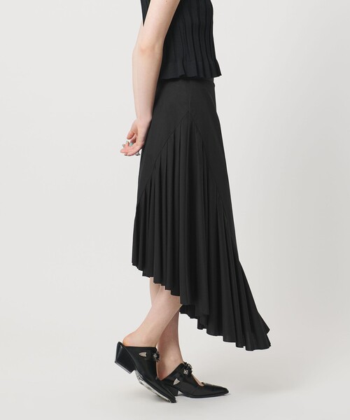ASTRAET（アストラット）の「＜ASTRAET＞コンビ タック フレアースカート（スカート・レディース・ブラック/ダークグレー・1/0/2）」の5枚目の写真