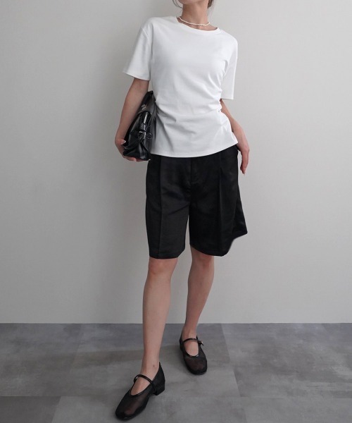 Rashik(ラシク)の「【Rashik】ウエストシェイプTシャツ 半袖 カットソー Tシャツ(Tシャツ/カットソー・レディース・ブルー/ブラック/ホワイト/レッド/ピンク・FREE)」の6枚目の写真