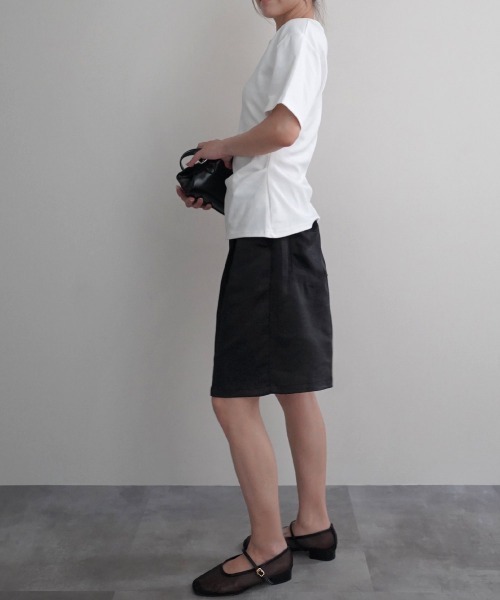 Rashik(ラシク)の「【Rashik】ウエストシェイプTシャツ 半袖 カットソー Tシャツ(Tシャツ/カットソー・レディース・ブルー/ブラック/ホワイト/レッド/ピンク・FREE)」の7枚目の写真