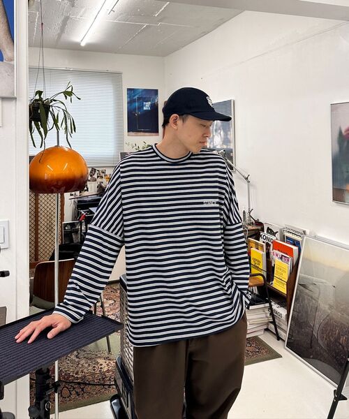 STANCE SEOUL(スタンス・ソウル)の「STRIPE MANTA LONG SLEEVE (NAVY STRIPE)(Tシャツ/カットソー・レディース・その他・LARGE/MEDIUM/SMALL)」の5枚目の写真