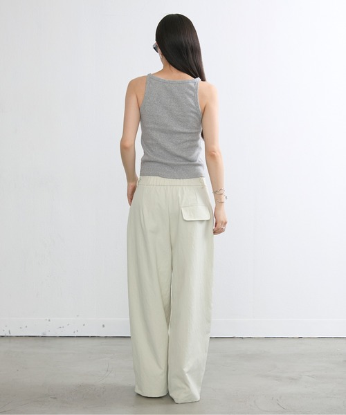 NUJOH(ヌゾ)の「Basic Rib Sleeveless Top / ベーシックリブスリーブレストップ(タンクトップ・レディース・チャコールグレー/グレー/ブラック/アイボリー・FREE)」の13枚目の写真