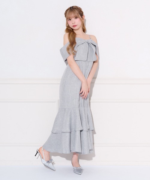 apres jour(アプレジュール)の「オフショルリボンマーメイドワンピース(ワンピース・レディース・ブルー系その他/ブラック系その他/オフホワイト・MEDIUM/X-LARGE/SMALL)」の20枚目の写真