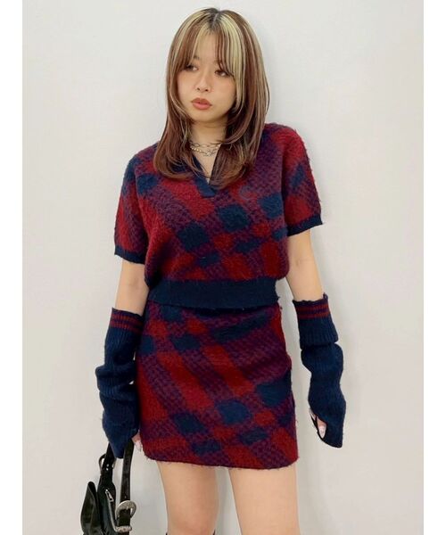 EVRIS(エヴリス)の「チェックニットミニスカート【セットアップ着用可能】 秋服(スカート・レディース・グリーン/レッド/ブラック・FREE)」の6枚目の写真