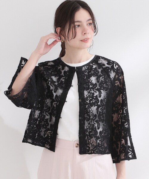 OPAQUE.CLIP(オペークドットクリップ)の「刺繍レースショートブラウス【洗える】(シャツ/ブラウス・レディース・ブラック/オフホワイト・40/38/42)」の2枚目の写真