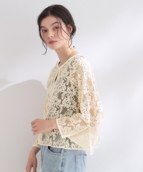OPAQUE.CLIP(オペークドットクリップ)の「刺繍レースショートブラウス【洗える】(シャツ/ブラウス・レディース・ブラック/オフホワイト・40/38/42)」の12枚目の写真