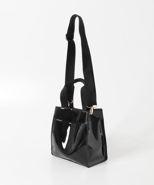 RODE SKO(ロデスコ)の「『別注』OUTDOOR PRODUCTS×hun RODESKO GLOSSY BAG(ショルダーバッグ・レディース・ブラック/ベージュ系その他・-)」の8枚目の写真