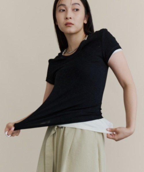 DFFUR.(ディフル)の「ベーシックストレッチTシャツ(Tシャツ/カットソー・レディース・ブラック/オフホワイト・FREE)」の6枚目の写真