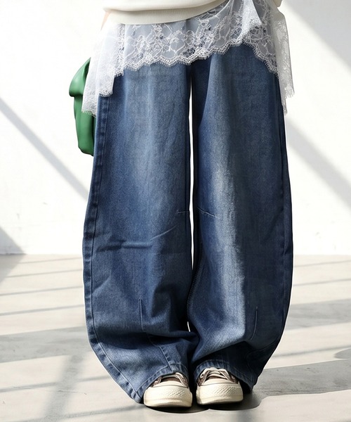antiqua(アンティカ)の「ワイド カーブデニム(デニムパンツ・レディース・ブルー系その他・X-LARGE/MEDIUM)」の6枚目の写真