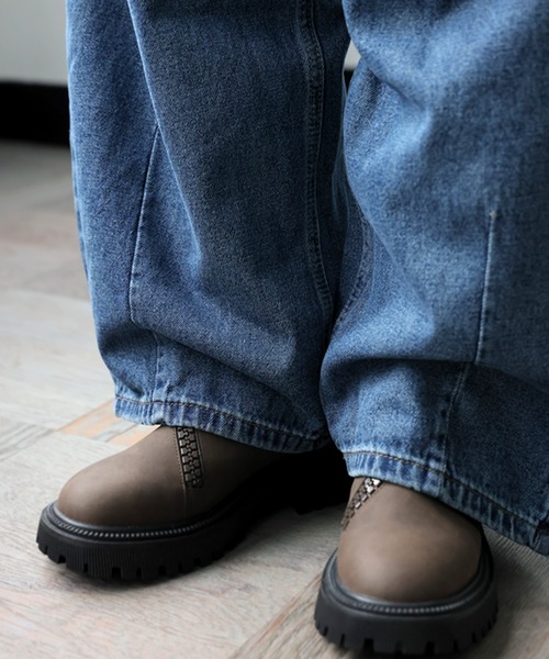antiqua(アンティカ)の「ワイド カーブデニム(デニムパンツ・レディース・ブルー系その他・X-LARGE/MEDIUM)」の4枚目の写真