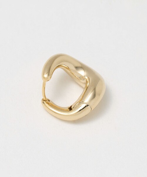 BEAUTY&YOUTH UNITED ARROWS(ビューティーアンドユースユナイテッドアローズ)の「ヒネリ スクエア ピアス(ピアス(両耳用)・レディース・ゴールド/シルバー・FREE)」の4枚目の写真