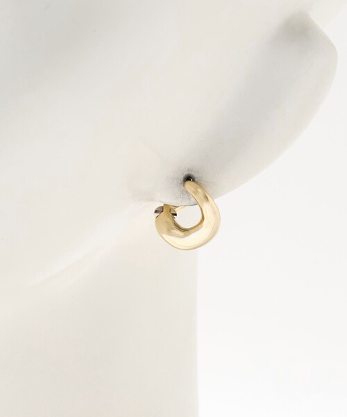 BEAUTY&YOUTH UNITED ARROWS(ビューティーアンドユースユナイテッドアローズ)の「ヒネリ スクエア ピアス(ピアス(両耳用)・レディース・ゴールド/シルバー・FREE)」の10枚目の写真