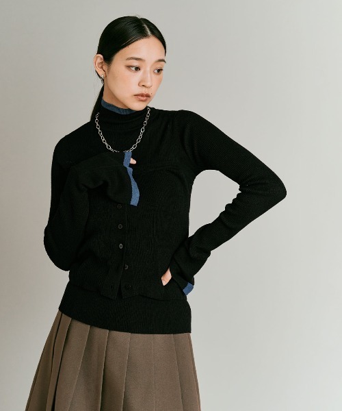 W:Huku(フーク)の「【W:Huku / ウールミックスライトニット】配色 トップス / Wool-Blend Lightweight Knit Color-Block Top(ニット/セーター・レディース・チャコール/ブラック/ライトグレー/ブラウン・FREE)」の5枚目の写真