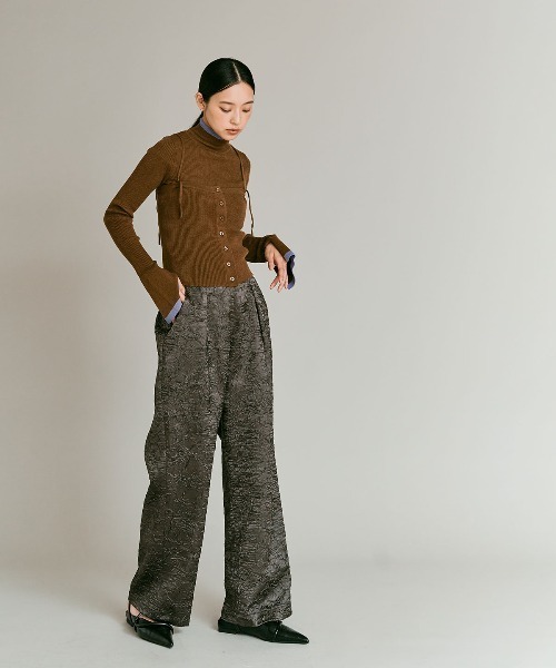 W:Huku(フーク)の「【W:Huku / ウールミックスライトニット】配色 トップス / Wool-Blend Lightweight Knit Color-Block Top(ニット/セーター・レディース・チャコール/ブラック/ライトグレー/ブラウン・FREE)」の14枚目の写真