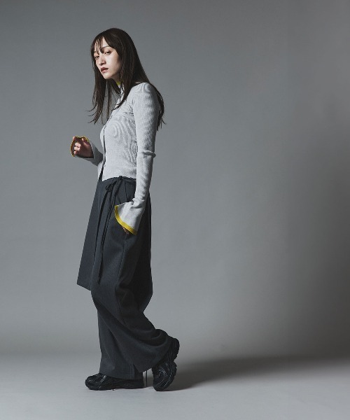 W:Huku(フーク)の「【W:Huku / ウールミックスライトニット】配色 トップス / Wool-Blend Lightweight Knit Color-Block Top(ニット/セーター・レディース・チャコール/ブラック/ライトグレー/ブラウン・FREE)」の18枚目の写真