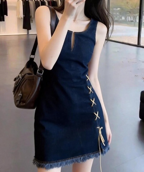 semplice（センプリチェ）の「ノースリーブデニムワンピース（ワンピース・レディース・ブルー・S/M/L）」の3枚目の写真