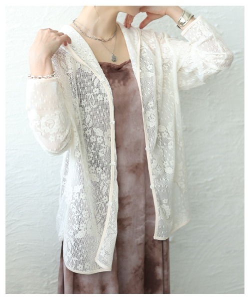 Sawa a la mode(サワアラモード)の「花柄レース刺繍メッシュパーカー(パーカー・レディース・ブラック/オフホワイト・FREE)」の19枚目の写真