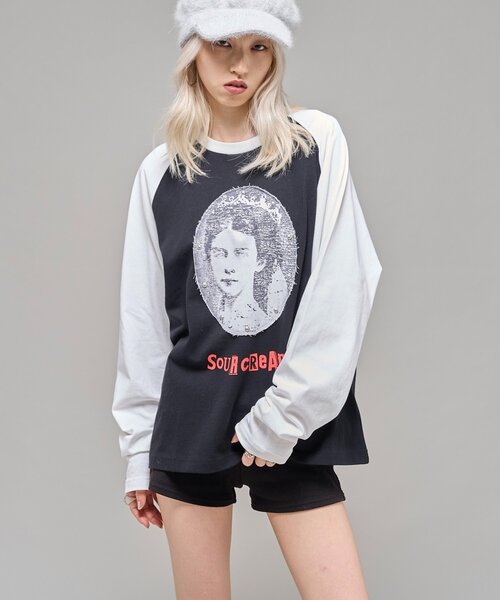 Sourcream(サワークリーム)の「【Sourcream】VenusラグランL/STEE(Tシャツ/カットソー・レディース・ホワイト/ブラック/チャコールグレー・MEDIUM/SMALL)」の4枚目の写真