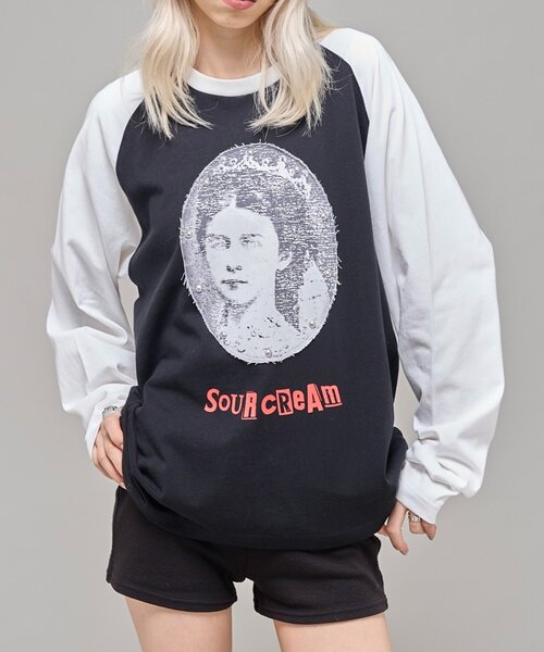 Sourcream(サワークリーム)の「【Sourcream】VenusラグランL/STEE(Tシャツ/カットソー・レディース・ホワイト/ブラック/チャコールグレー・MEDIUM/SMALL)」の7枚目の写真