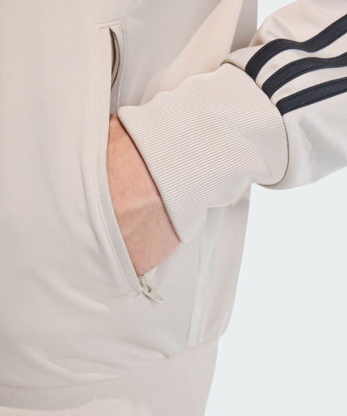 adidas（アディダス）の「ファイヤーバード トラックトップ / ジャージ / トラックジャケット / アディダスオリジナルス adidas Originals（ジャージ・メンズ・ベージュ・XX-LARGE/X-LARGE/X-SMALL/3XL/LARGE/MEDIUM/SMALL）」の5枚目の写真