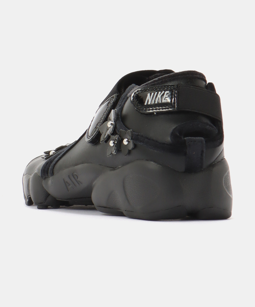 Herringbone Footwear(ヘリンボーンフットウェア)の「NIKE W AIR RIFT IV5682-001(スニーカー・レディース・ブラック・25cm/24cm/23cm)」の4枚目の写真