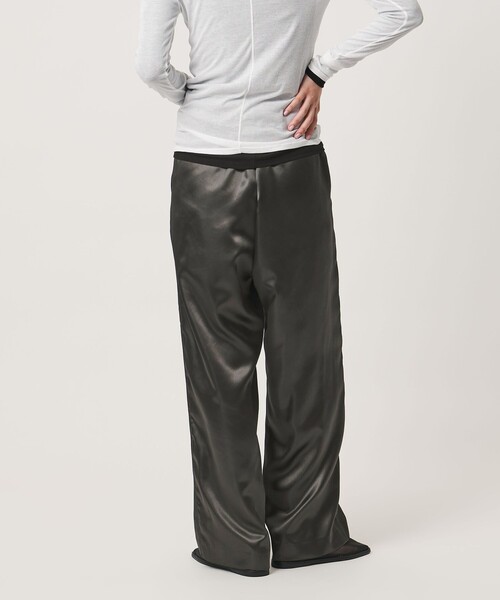 MARW UNITED ARROWS（マルゥ ユナイテッドアローズ）の「＜MARW UNITED ARROWS＞サテン ウエストギャザー イージーパンツ（その他パンツ・レディース・ネイビー/ナチュラル/ダークグレー・36/38）」の15枚目の写真