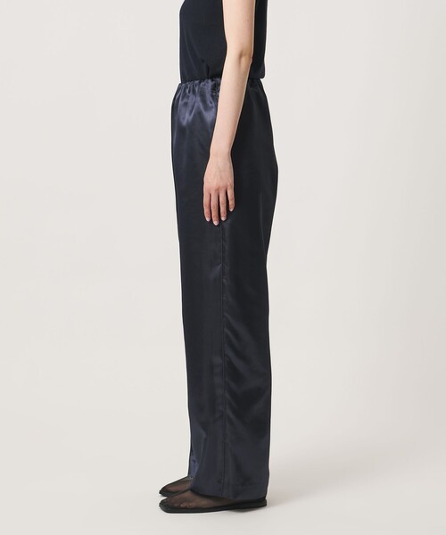 MARW UNITED ARROWS（マルゥ ユナイテッドアローズ）の「＜MARW UNITED ARROWS＞サテン ウエストギャザー イージーパンツ（その他パンツ・レディース・ネイビー/ナチュラル/ダークグレー・36/38）」の21枚目の写真