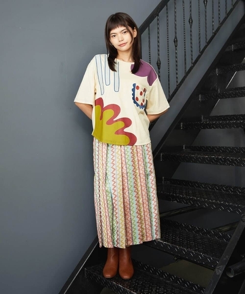 Jocomomola（ホコモモラ）の「Arte Libre プリントカットソー（Tシャツ/カットソー・レディース・アイボリー/ブルー・40）」の19枚目の写真