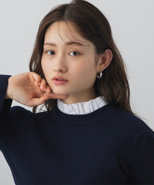 AJUGA.(アジュガ)の「クロスラインフープピアス(ピアス(両耳用)・レディース・シルバー/ゴールド・ONE SIZE)」の16枚目の写真