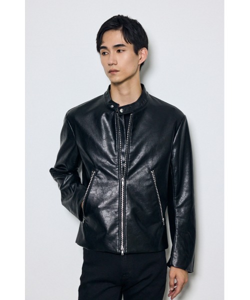 AZUL by moussy(アズールバイマウジー)の「合皮シングルライダース 秋服 冬服 フェイクレザー レザージャケット ブルゾン タイト 細身(ライダースジャケット・メンズ・チャコールグレー/ブラウン/ブラック・LARGE/MEDIUM)」の15枚目の写真