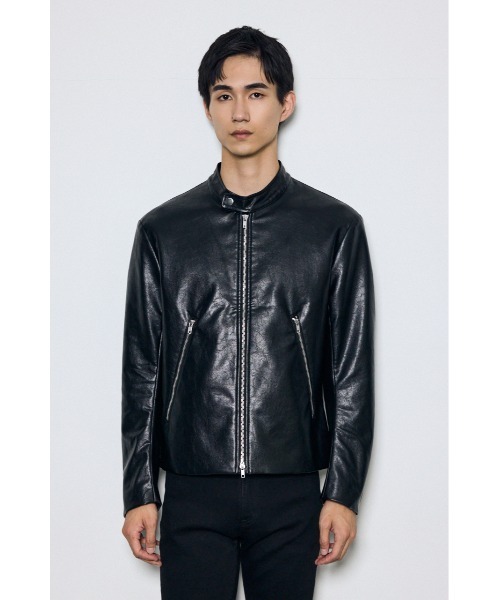 AZUL by moussy(アズールバイマウジー)の「合皮シングルライダース 秋服 冬服 フェイクレザー レザージャケット ブルゾン タイト 細身(ライダースジャケット・メンズ・チャコールグレー/ブラウン/ブラック・LARGE/MEDIUM)」の18枚目の写真