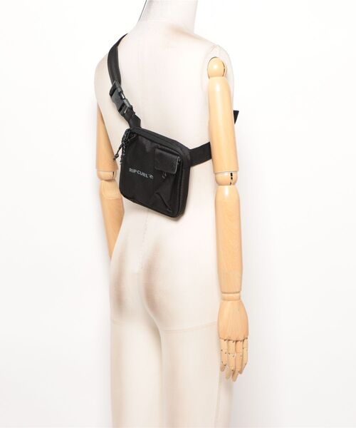 rip curl（リップカール）の「RIP CURL/リップカール ウエストポーチ 24/7 POUCH 01SMSB（ボディバッグ/ウエストポーチ・メンズ・ブラック・FREE）」の9枚目の写真