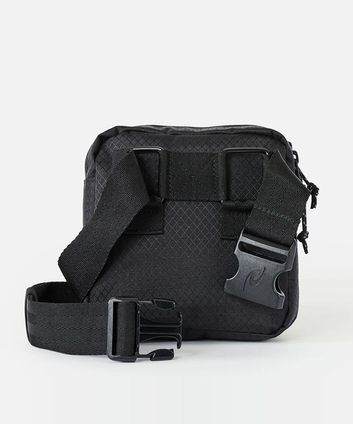 rip curl（リップカール）の「RIP CURL/リップカール ウエストポーチ 24/7 POUCH 01SMSB（ボディバッグ/ウエストポーチ・メンズ・ブラック・FREE）」の4枚目の写真