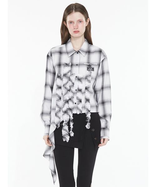 SORIN(ソリン )の「Asymmetric Frill Shirt / アシメトリックフリルシャツ(シャツ/ブラウス・レディース・ダークグレー/ホワイト/チェック・38)」の1枚目の写真