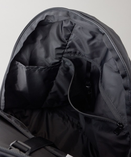 WILD THINGS(ワイルドシングス)の「ECOPAK×コーデュラ高堅牢仕様【WILD THINGS】DURABLE BACKPACK 止水ジッパー バックパック リュック(バックパック/リュック・レディース・オリーブ/ブラック/ブラウン・ONE SIZE)」の6枚目の写真