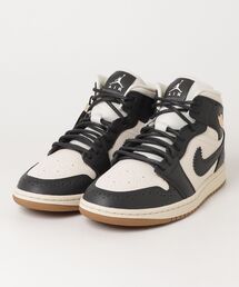 WMNS AIR JORDAN 1 MID SE