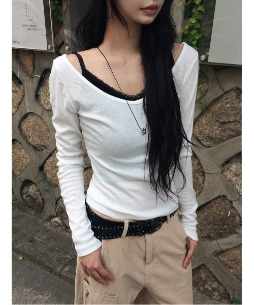 anyonemore（エニワンモア）の「深Uネック無地スリム長袖Tシャツ（Tシャツ/カットソー・レディース・ミント/ホワイト・FREE）」の3枚目の写真