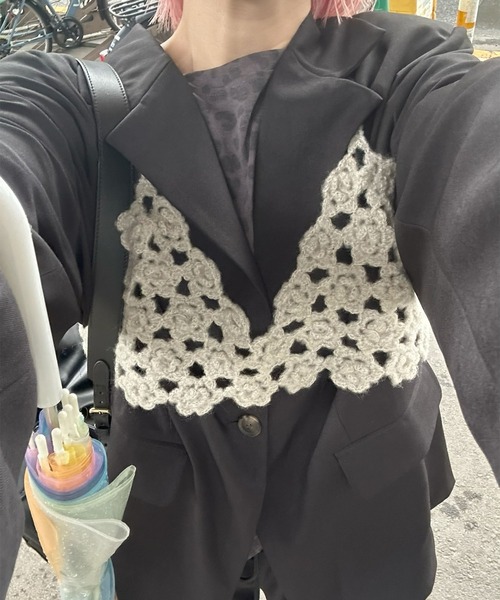 Alley Tokyo(アリートーキョー)の「お花のかぎ針ビスチェ(その他トップス・レディース・ダークグレー/ライトグレー/オフホワイト・FREE)」の2枚目の写真