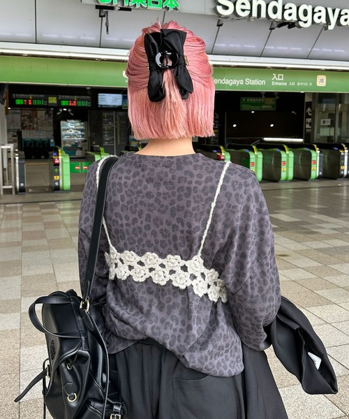 Alley Tokyo(アリートーキョー)の「お花のかぎ針ビスチェ(その他トップス・レディース・ダークグレー/ライトグレー/オフホワイト・FREE)」の8枚目の写真