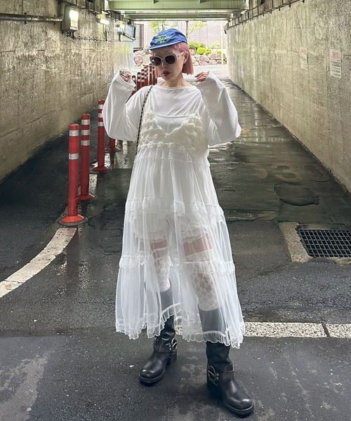 Alley Tokyo(アリートーキョー)の「お花のかぎ針ビスチェ(その他トップス・レディース・ダークグレー/ライトグレー/オフホワイト・FREE)」の19枚目の写真
