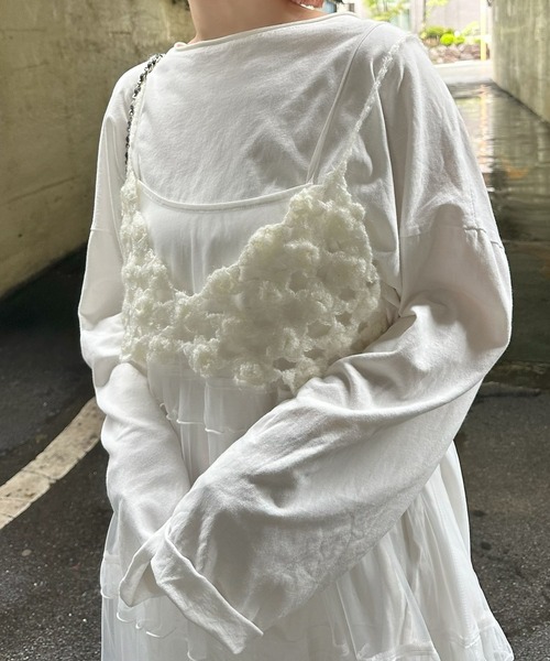 Alley Tokyo(アリートーキョー)の「お花のかぎ針ビスチェ(その他トップス・レディース・ダークグレー/ライトグレー/オフホワイト・FREE)」の21枚目の写真