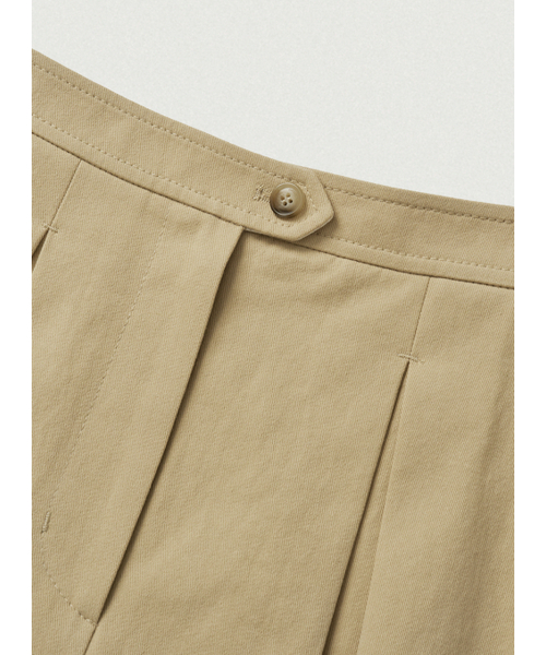 The Barnnet(ザバーネット)の「Wael Pleats Mini Skirt_Beige(スカート・レディース・その他・SMALL/MEDIUM)」の3枚目の写真