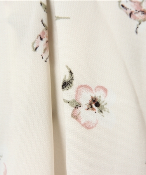 earth music&ecology（アースミュージックアンドエコロジー）の「花柄スカパン（その他パンツ・レディース・ネイビー/ライトピンク/サックスブルー/オフホワイト・FREE）」の11枚目の写真